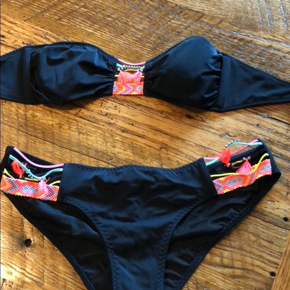 Swim suit